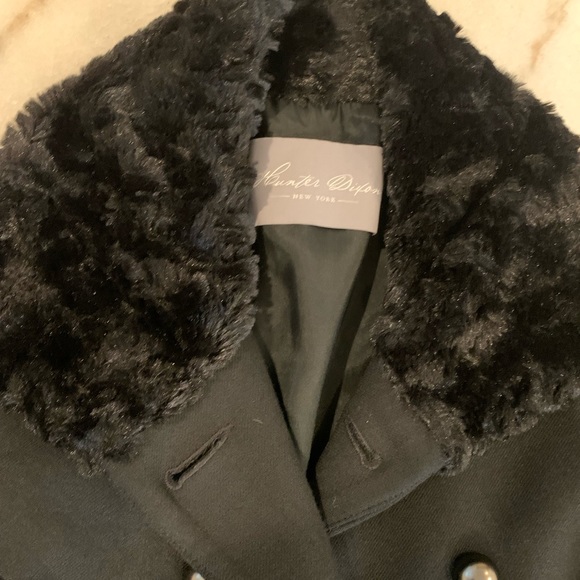 Hunter Dixon Coat - Picture 3 of 7